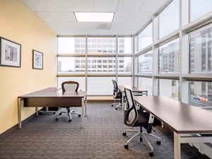 1 Person Coworking Desk