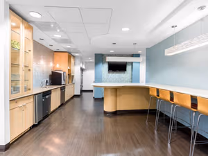 10 Person Private Office