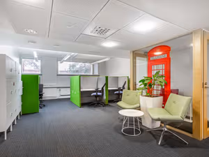 5 Person Private Office