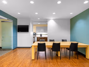 1 Person Virtual Office