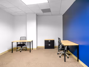 3 Person Private Office