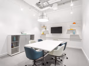 5 Person Private Office