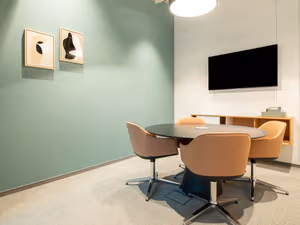 15 Person Private Office