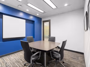 25 Person Private Office