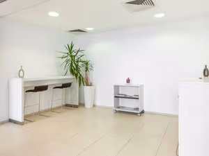 1 Person Coworking Desk