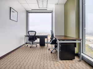 10 Person Private Office