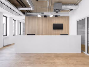 1 Person Coworking Desk