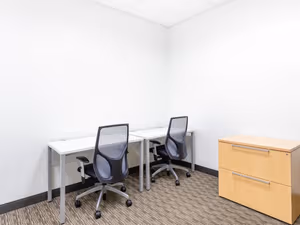 5 Person Private Office