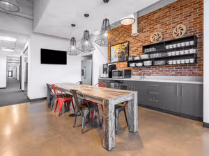 4 Person Private Office