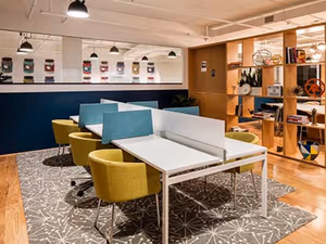 1 Person Coworking Desk