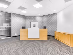 5 Person Private Office