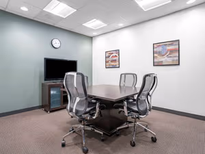 1 Person Virtual Office