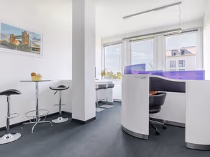 30 Person Private Office
