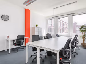 1 Person Private Office