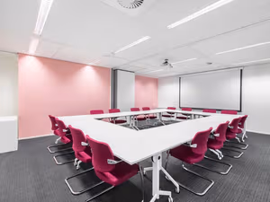 10 Person Private Office