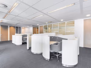 1 Person Coworking Desk