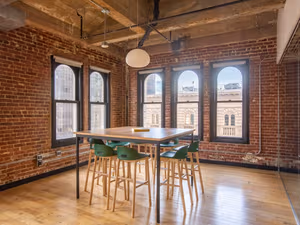 1 Person Private Office