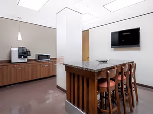 10 Person Private Office