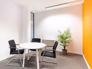 1 Person Private Office