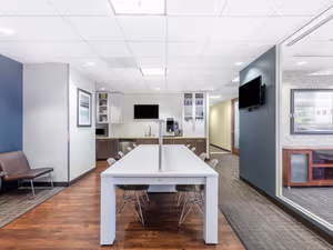 10 Person Private Office