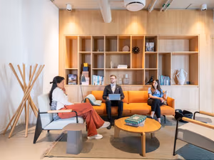 7 Person Private Office