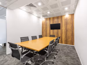 10 Person Private Office