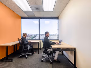 15 Person Private Office