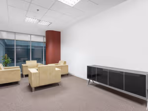 7 Person Private Office