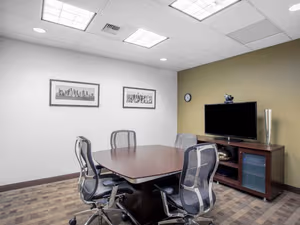 3 Person Private Office