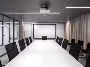 30 Person Private Office