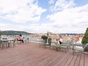 7 Person Private Office