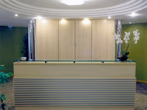 7 Person Private Office