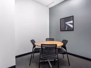 1 Person Virtual Office