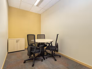 4 Person Private Office