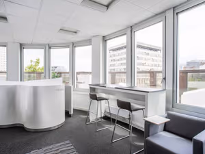 1 Person Coworking Desk