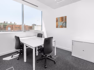 1 Person Private Office