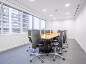 7 Person Private Office