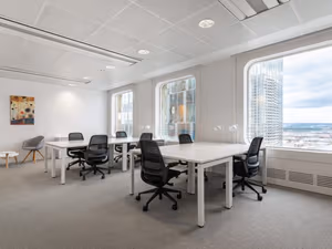 10 Person Private Office