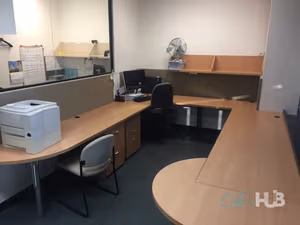 5 Person Private Office