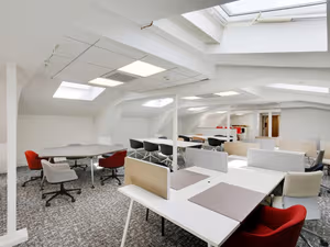 30 Person Private Office