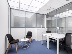 4 Person Private Office