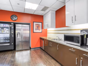 3 Person Private Office