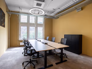 1 Person Virtual Office