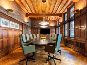 1 Person Private Office