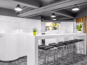 15 Person Private Office