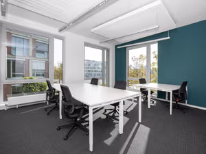 3 Person Private Office