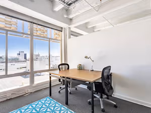 1 Person Private Office