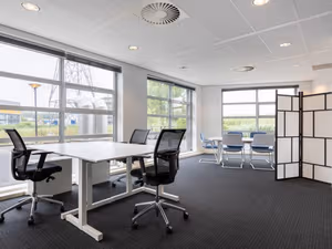 30 Person Private Office