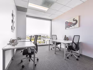 5 Person Private Office