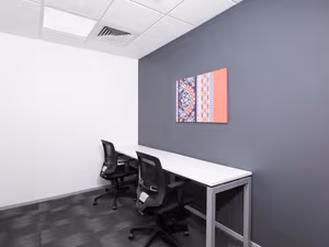 10 Person Private Office